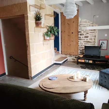 Maison A Deux Pas De La Riviere Remoulins