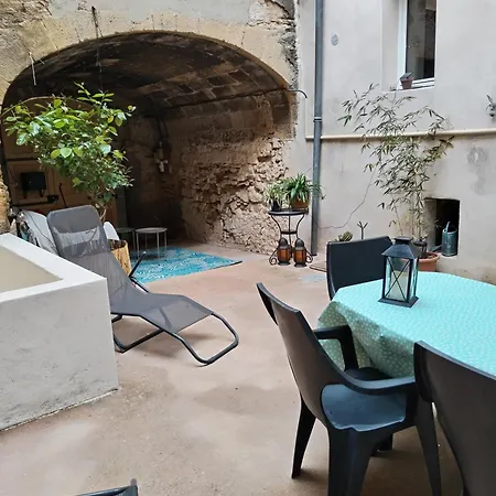 Apartment Maison A Deux Pas De La Riviere Remoulins