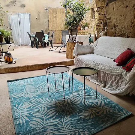 Maison A Deux Pas De La Riviere Remoulins